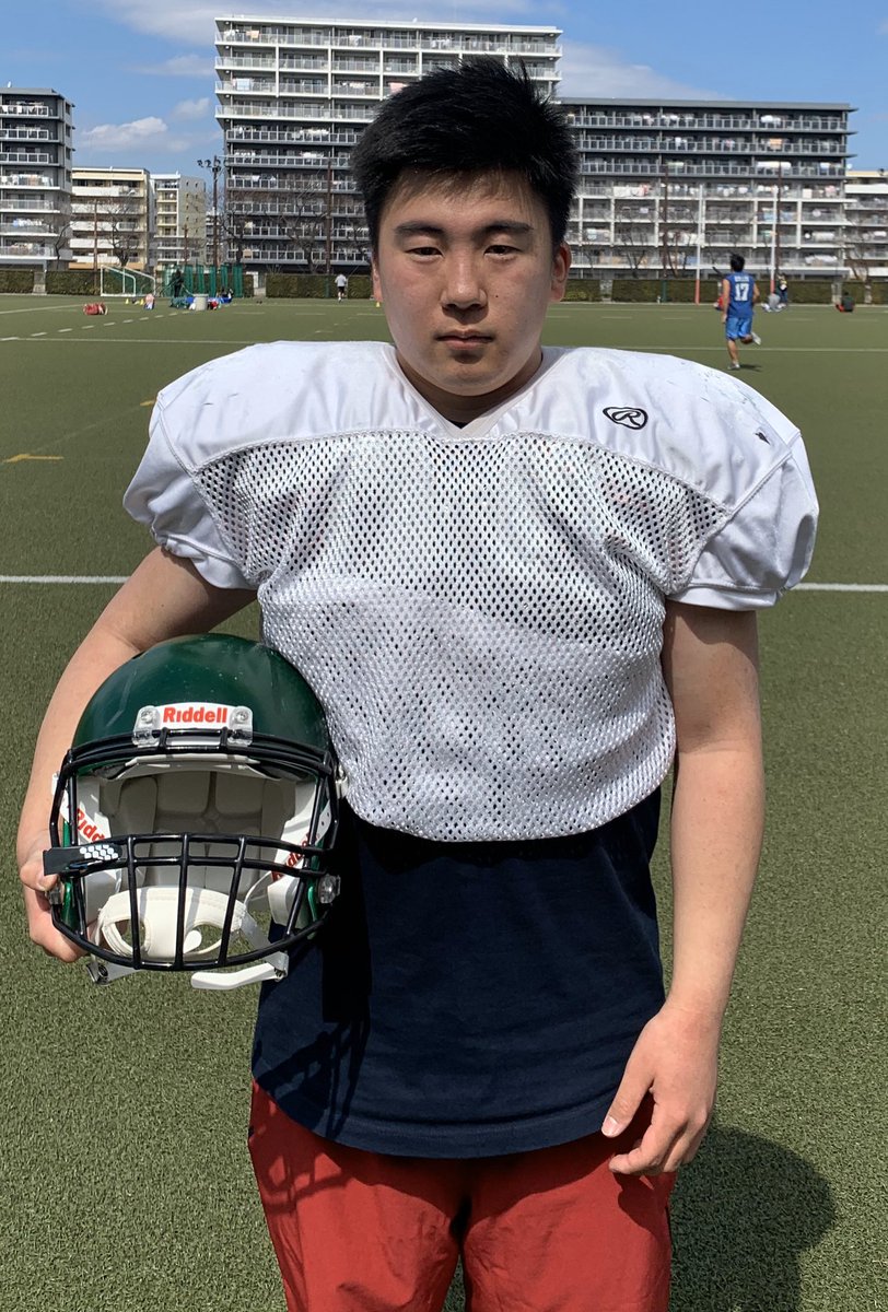 獨協大学アメフト部 21 新歓用 Na Twitteru 部員紹介no 18 本多 亮太 2年 Ol 51 秋学期から入部してくれたプレイヤーです グリモンは途中入部も大歓迎 むしろ有難い グリモンの りょうた の名は譲らないと意気込んでいる 春から獨協 獨協アメフト