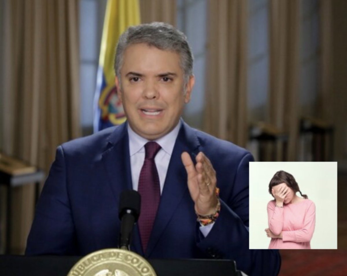 Tolaymaruja's tweet photo. Ojo a la traductora de señas cuando Duque dijo que saldrán 4 millones de obreros a la calle... https://t.co/Pt0igRrLBE