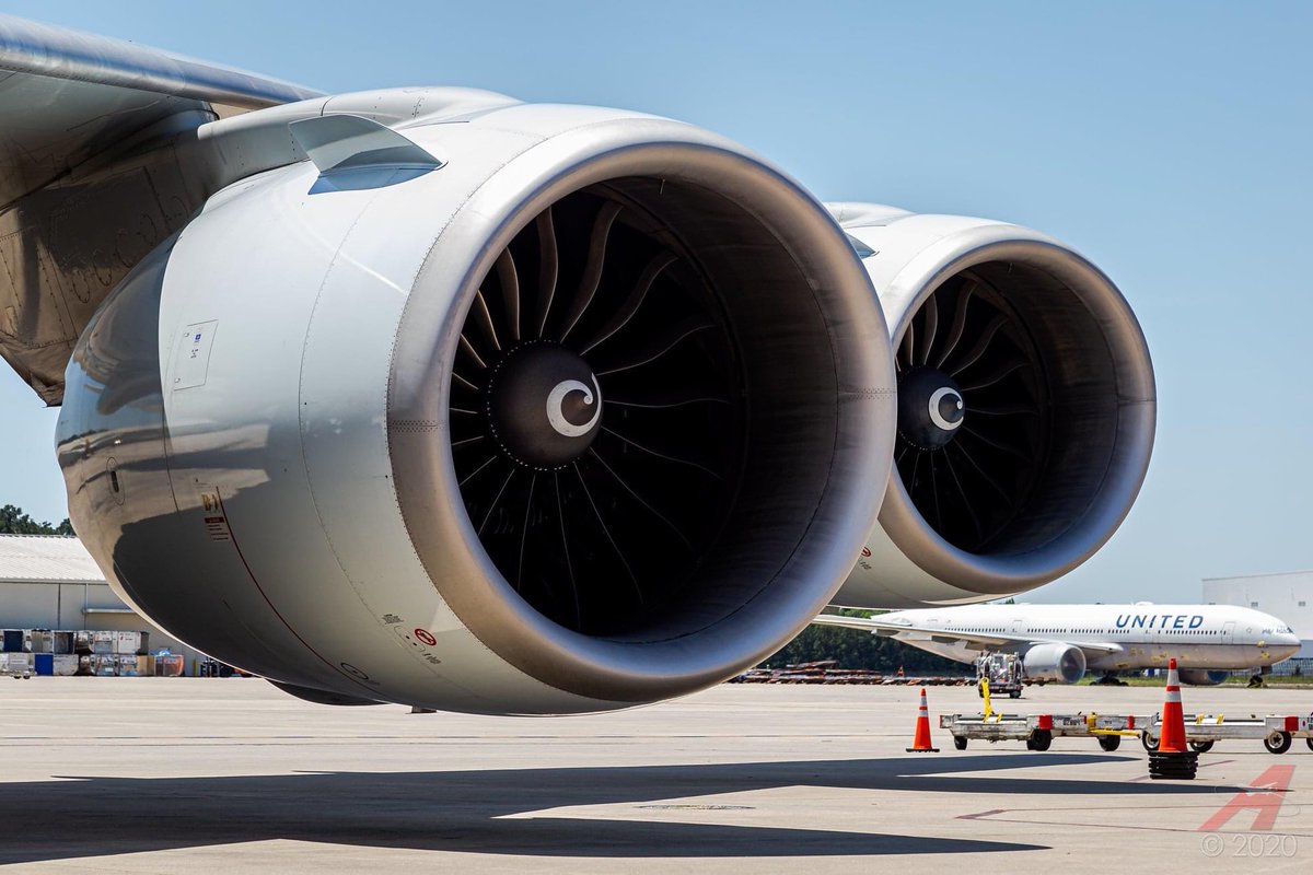 Astro95Media's tweet image. Up close and personal with the GEnx-2B67s on B-LJF! These monster engines crank out over 67,000 lbs of thrust each at full power. #AvGeek #InThrustWeTrust