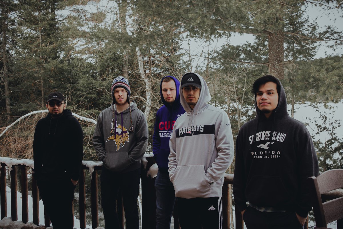 BarabassRecords's tweet photo. Check out our full interview with Bassmnt Boy &amp; Barantagous about the idea behind the producer's retreat 🏕️
🎥 https://t.co/blvmcpGaG9  

#music #edm #electronicmusic #producer #creator #house #moombahton #bass #basshouse #bigroom #interview #ableton #studio #audioengineer https://t.co/dbTXbmwZln