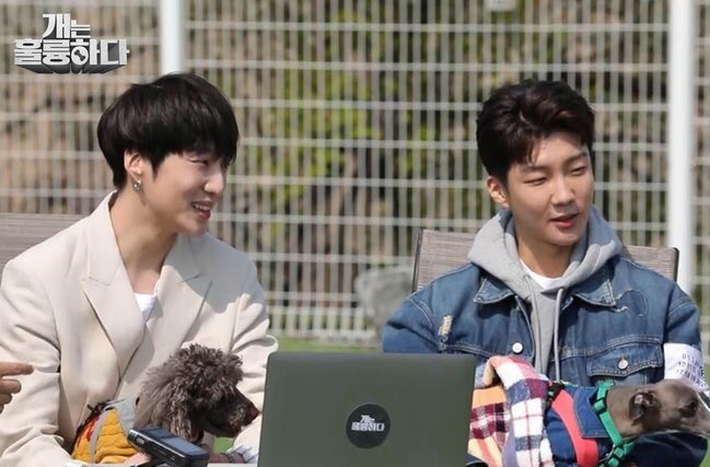 innercircleww's tweet photo. [PHOTOS] 200426 Preview photos of Seunghoon &amp; Seungyoon on KBS Dogs Are Awesome airing April 27th!

➡️https://t.co/iL4cXavHx6

#WINNER #위너 @yginnercircle @yg_winnercity #YOON #HOONY @official_yoon_ @official_hoony_ https://t.co/BrNPcSNRpj