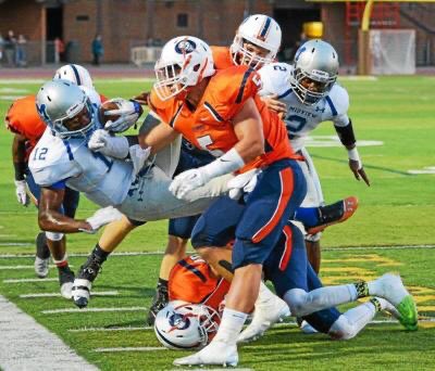 AthleticsBMHS's tweet photo. ⚡️🏈 Best of luck to you in New Orleans @JoeBach35! 

All of us at Berea-Midpark are proud of you! Keep grinding. Everyone here believes in you! #AlwaysATitan https://t.co/mVHgqLNHgT