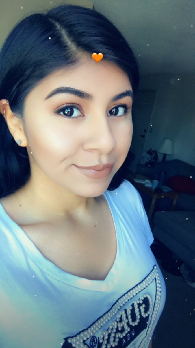 Blvckfox13's tweet photo. Light brown kiss 💋
#tooface #maccosmetics #sephora #sandiego #california #makeup #naturalmakeup #latina #tarte #anistasia #lux https://t.co/LabxPSZOqs