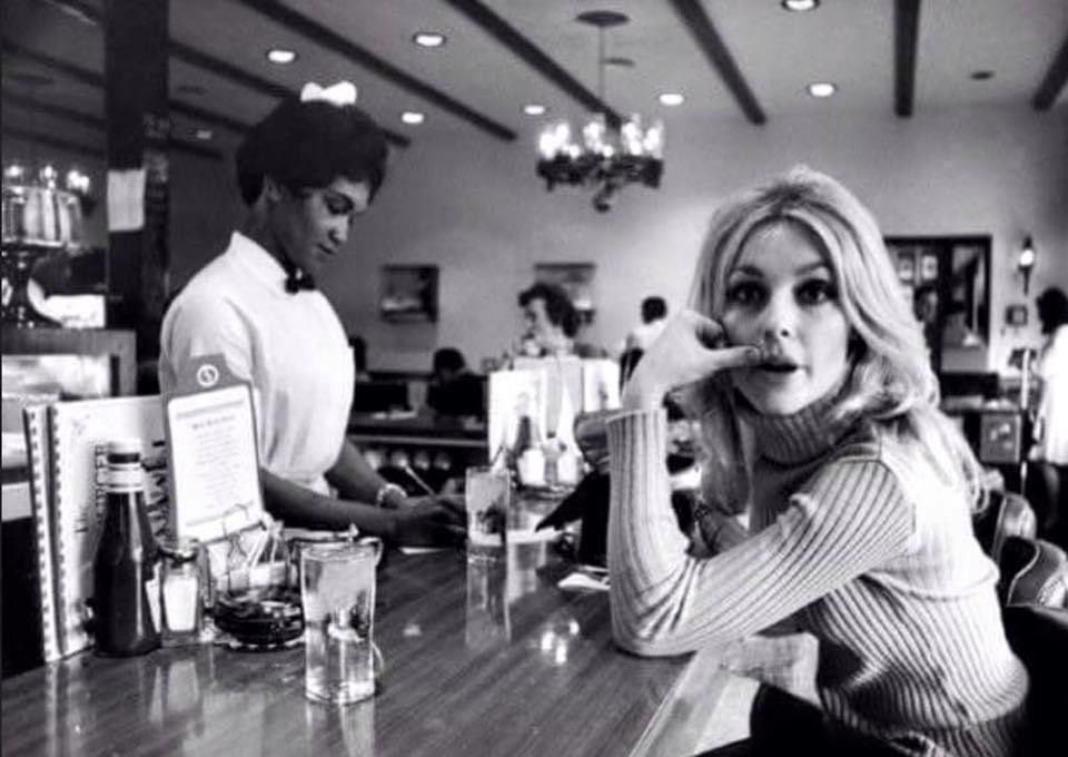 Vintage Los Angeles on Twitter: "Sharon Tate at the original Hamburger  Hamlet on Sunset Strip… "