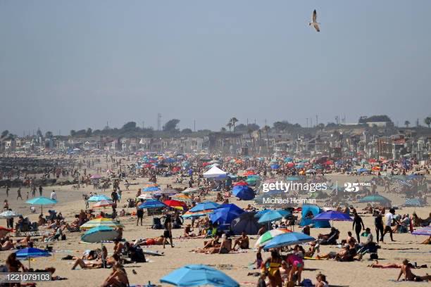 Today in Newport Beach. Wow.Via  @GettyImagesNews