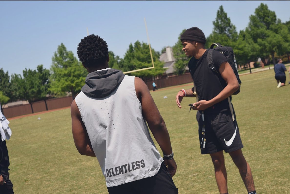 brendonlewis123's tweet photo. Work ... 📸@GabeRobbins3 https://t.co/zLstcXXi9y