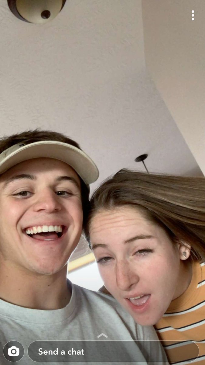 BetsyFellows's tweet photo. Happy birthday to this awesome guy! Have the best day ever @CampbellKodis! https://t.co/AHx1L57qqG