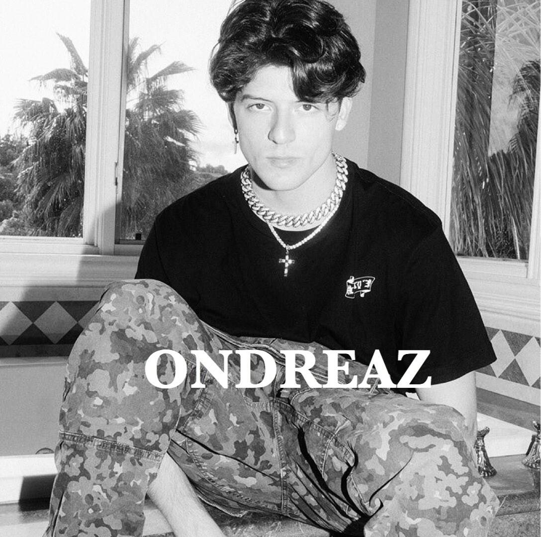 ondreazarts's tweet photo. Welcome to the world of Ondreaz Lopez! 

♡. @ondreazlopez https://t.co/kv6qye3Ivq