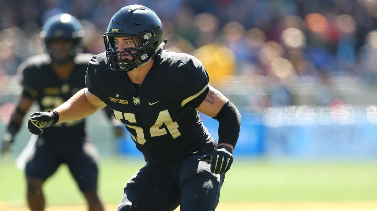 BeamTeamForLife's tweet photo. Army West Point Linebacker and 2-Year Captain Cole Christiansen has signed with the Los Angeles Chargers. #54 making I4 and the rest of the USCC proud! 🏈👷🏻‍♂️💪🏻#gobeams #beamexcellence #chargers #football #lachargers #usma
Photo provided by: Army West Point Athletics https://t.co/uV8Hxii3wK