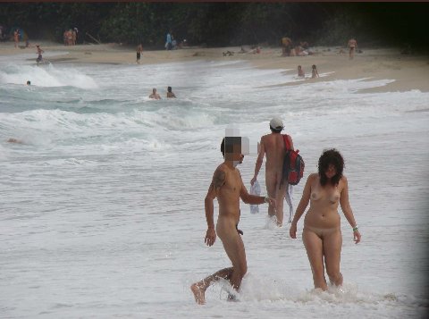 nudismoplaya's tweet photo. Playa nudista tayrona https://t.co/9hlsTEgrj6