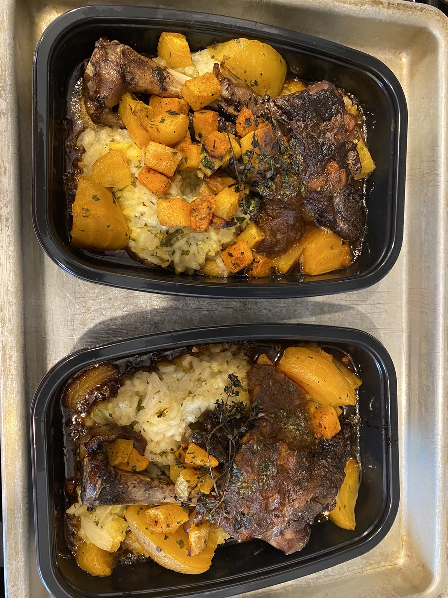 Standing ovation for <a href="/ToqueCatering/">Toque Catering</a>! We wanted to support local and turns out local supported us with a beautiful dinner of lamb shanks and risotto. For everyone fortunate to live in #yyj check them out! #eatlocal ❤️