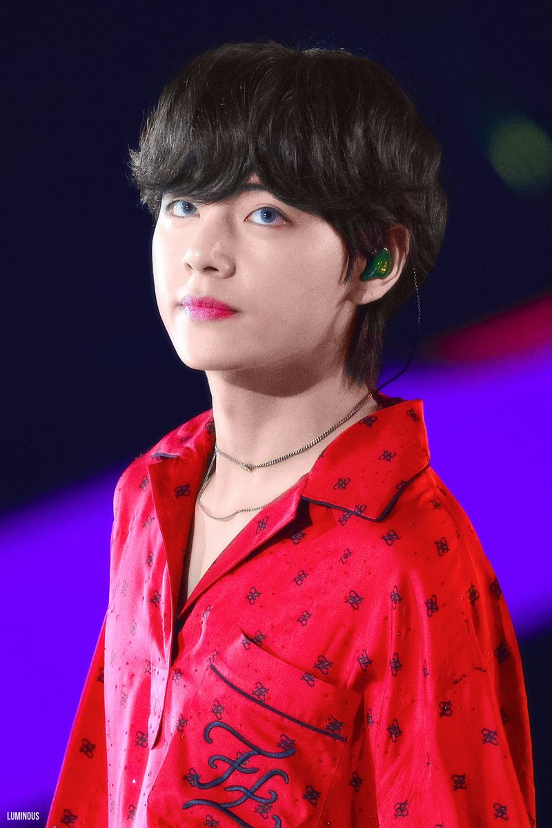 Bts V Uk V With His Celestial Visuals Stage Presence Is Called Idol Textbook Charming Personality And The Ability Of Singer Songwriter Is Loved As A Total Package Artist And