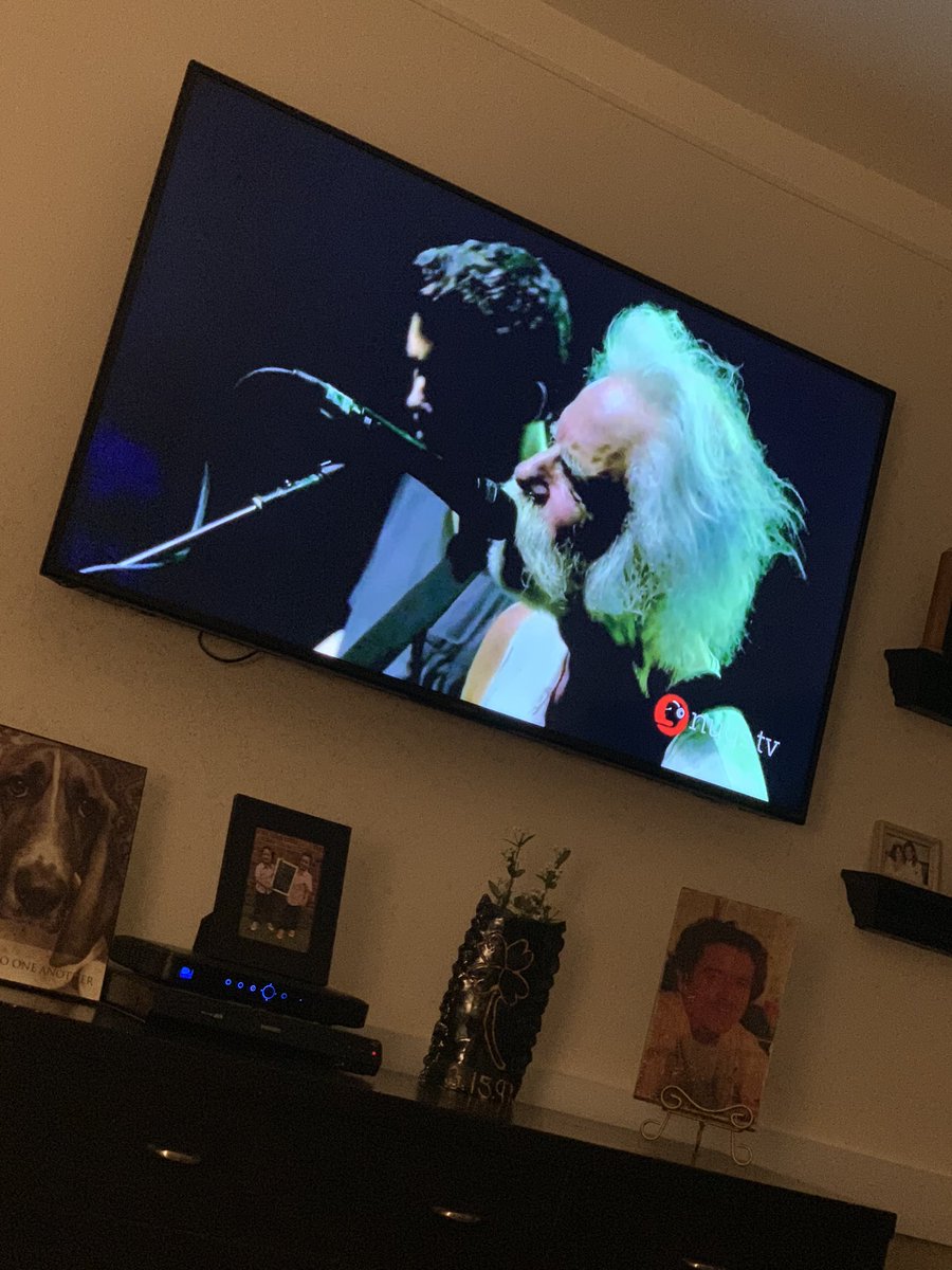 realjessesgirl's tweet photo. We ❤️ Saturday Nights 💃🏻 #OneMoreSaturdayNight @JesseSinning @deadandcompany https://t.co/68OSa2p8T8