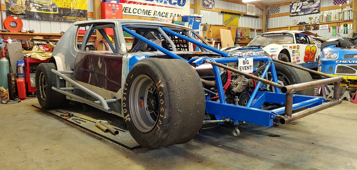 TerribleTim68's tweet photo. #Gizmo is coming along. So much work left to do, but we have a race car shaped object. 😎
#BuiltNotBought #HandBuiltHotrods #VintageModified#AMC #51ShopPics 
@Racecarhelp https://t.co/SoymvTBWd1
