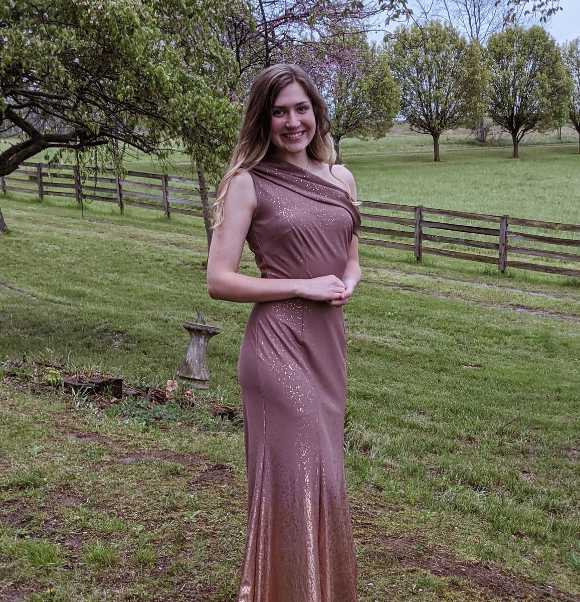 gsearchy's tweet photo. junior prom ! #CHSPROM20 https://t.co/Qr3bJo8yIE