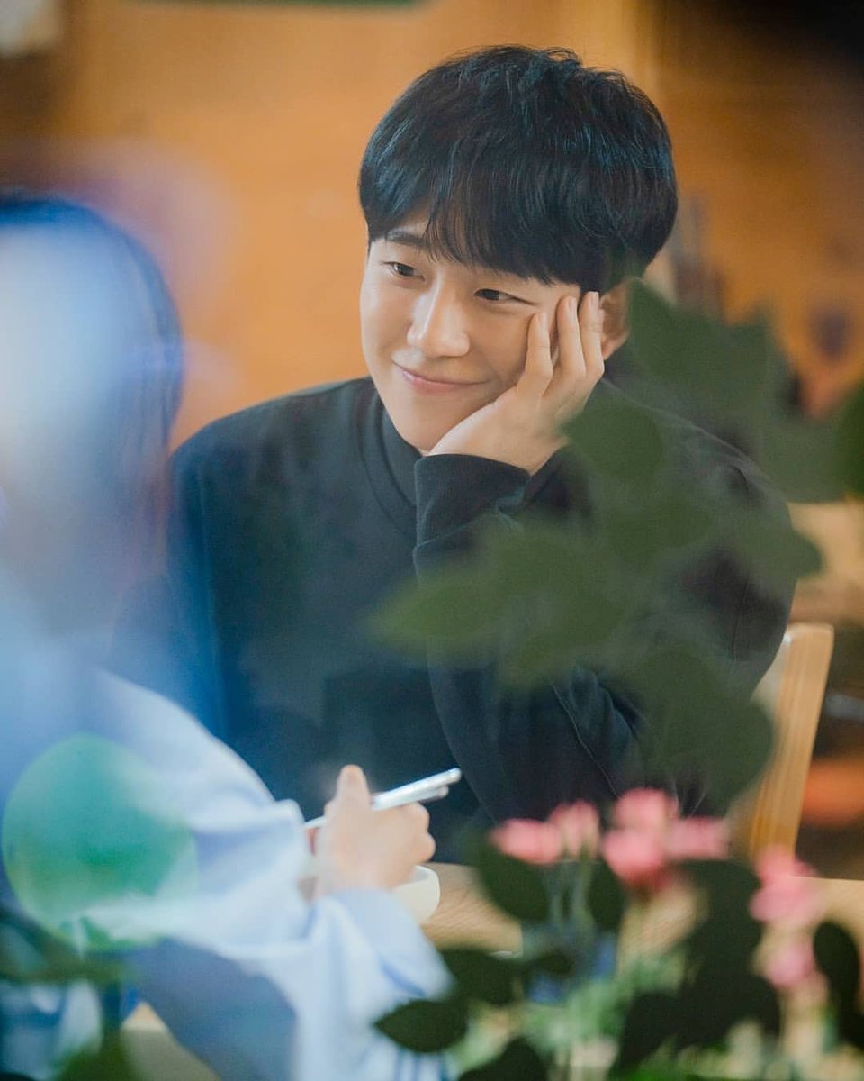 今日の6時に寝るという夜更かしをしました！ その理由は今見てる韓国