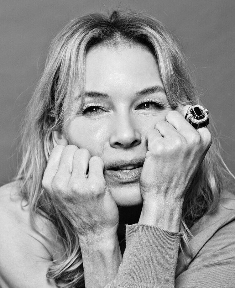 ¡Happy Birthday to my beautiful, beautiful, beautiful and beautiful Renée Zellweger!     