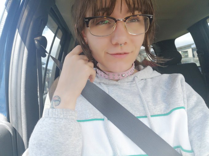 Sometimes I like to sneakily take tiddy pics in public 🥰  https://t.co/fjculrsCAb https://t.co/pcHtQ<a href="/tag/mvsales"class="tags"><span>#mvsales</span></a>