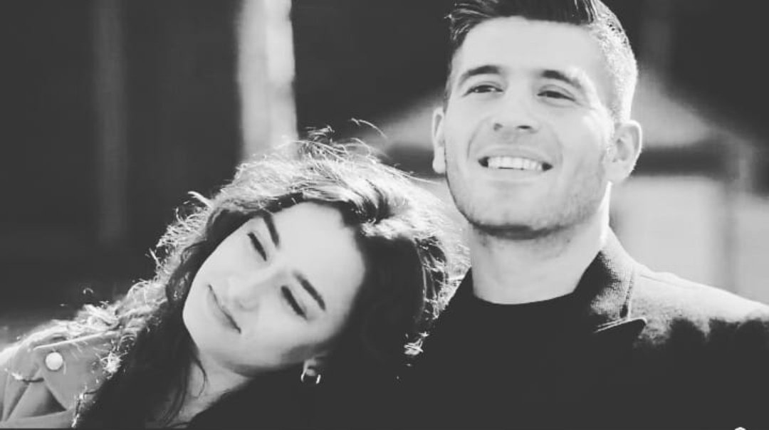 Time for our joint activity day 🌸

Our target is 6,000 mentions

First Tweet FAV AND RT 
Let's keep supporting our actors and our couple 💫

AzKar #AzKar
EceYaşar #EceYaşar
CihangirCeyhan #CihangirCeyhan
KaracaKoçovalı #KaracaKoçovalı
AzerKurtuluş #AzerKurtuluş