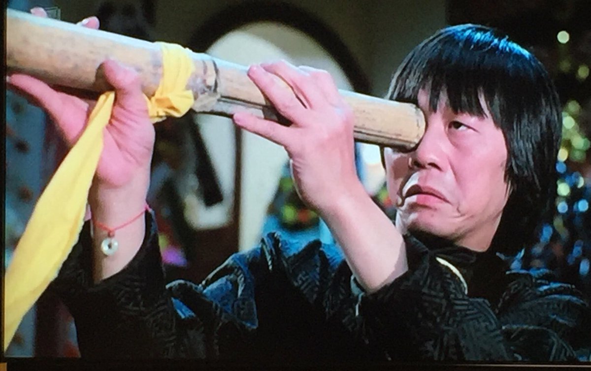 ゆきし おうちで霊幻道士 補足 モンチョイはセリフ無しアドリブ演技も面白し 当時40歳なのに子供みたいなイタズラしてるよ エンドロールを見ると実はモンチョイが主人公なんだよ 霊幻道士主題歌 天界地界 はモンチョイが歌っているんだよ 皆が知っ