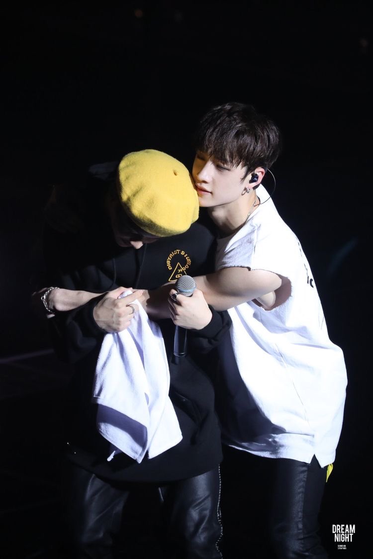 - He wraps his arm and he holds tight. Chan's kids aren't allowed to cry if he's not there to hold them I'm sure this rule exists and is hung in the dorm fight me.