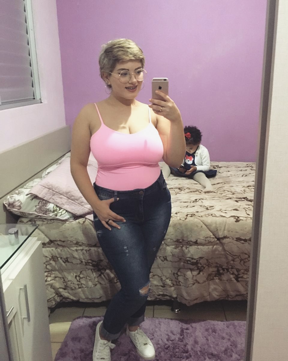 Bieli_lima's tweet photo. É bom acorda e ver que esse dia erá um daqueles que eu to bem comigo mesma!!💕💛 #meamo #asvezes #seaceitar https://t.co/E8fffpno9V