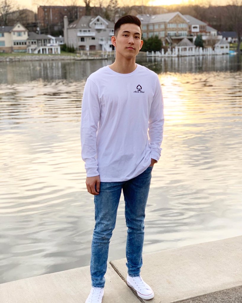 AcesClubLLC's tweet photo. Make sure to check out the Ace’s Club Classic Long Sleeve! It’s the perfect look for Spring 😏

#fashion #Springwear #shirts #clothingbrand 

https://t.co/SsV9Jt9pjE https://t.co/xYchhAFLQp