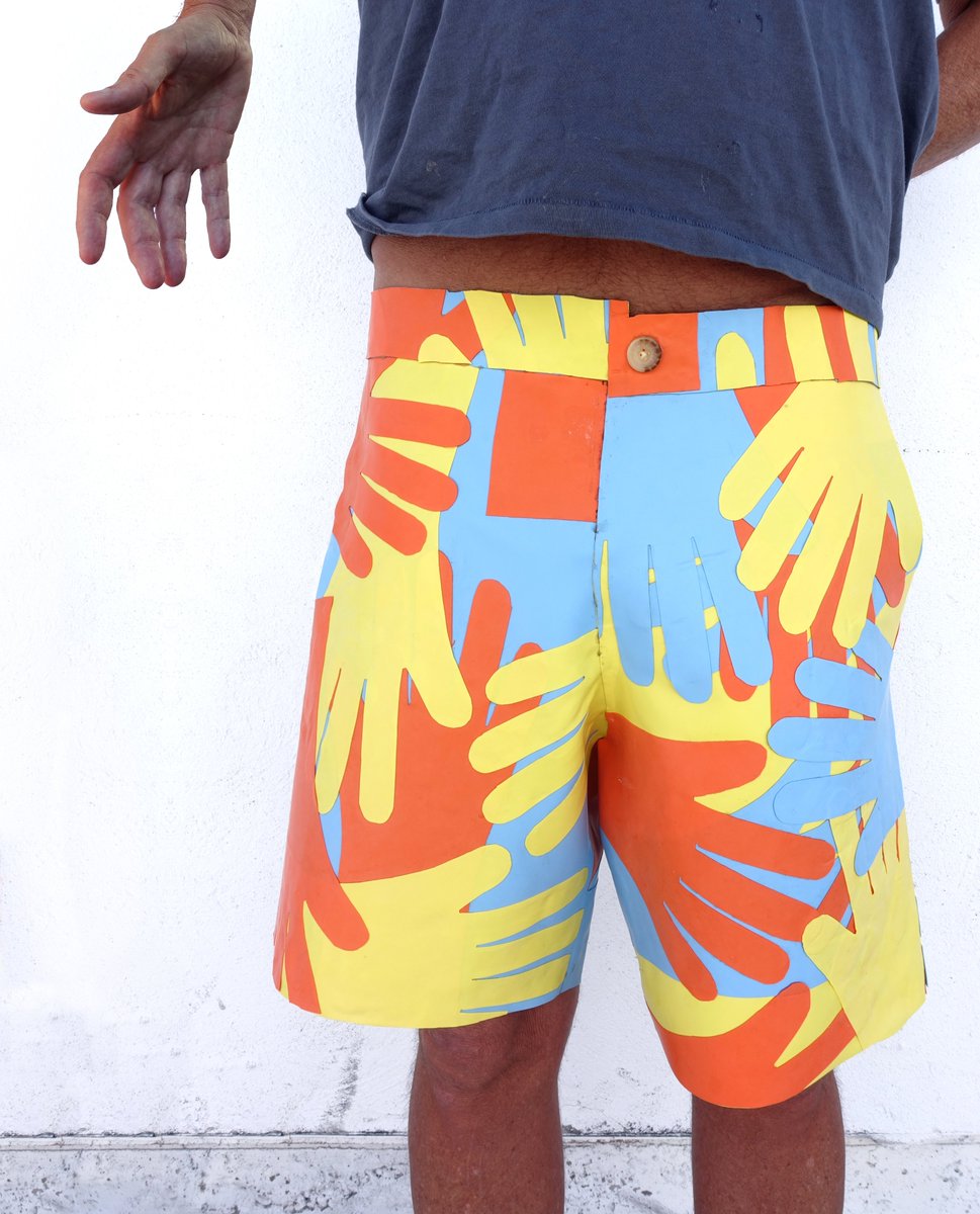 OldBullLee's tweet photo. Quarantine Day 39 - Made shorts out of rubber gloves. #OldBullLee https://t.co/oIKwhfIseB