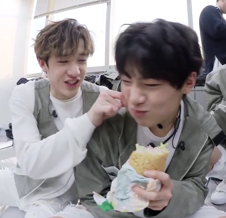 Just a mom being proud of her kid eating, keep scrolling