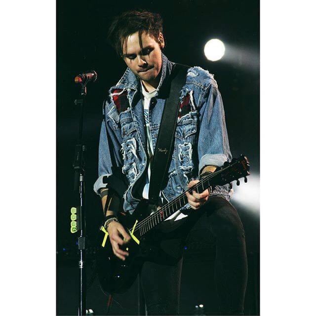 Welp I’m back again. I found some more pics of Michael that I felt the need to share on this thread of how amazing Michael is.   #welovemichael