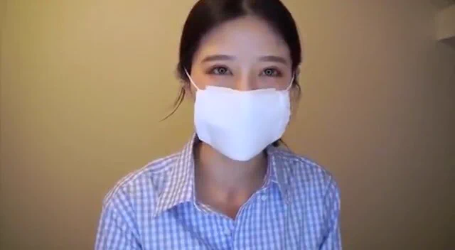 アベノマスクは小さい？顔が大きいだけかもしれないwww