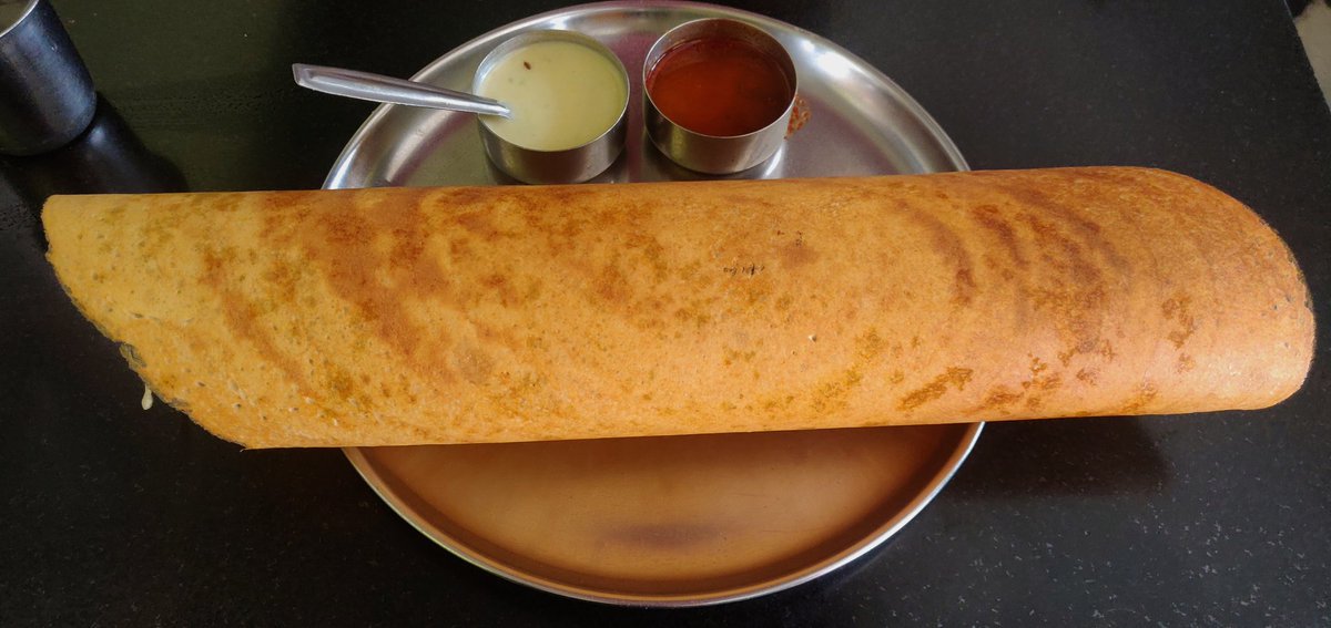 prassi94's tweet image. {Thread}

Best breakfast places to eat in South India (in no particular order). 

Mitra Samaj, Udupi
