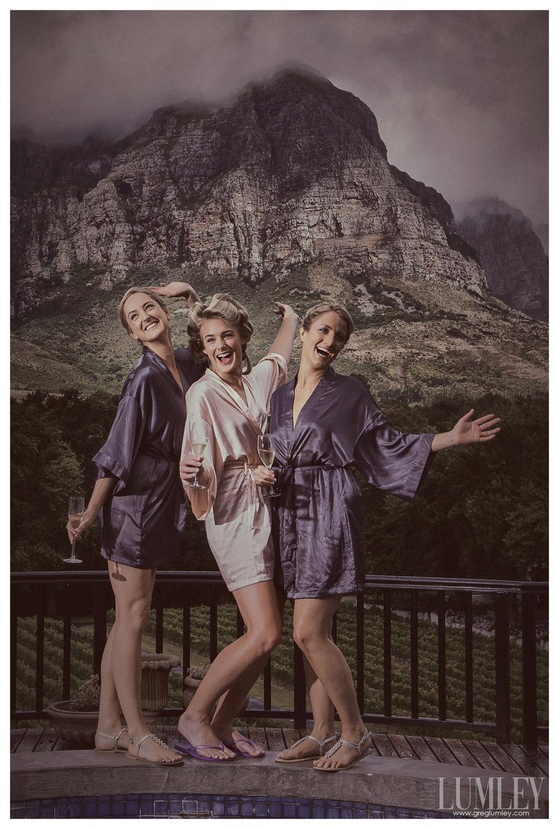 greglumleycom's tweet image. One day we be like: &apos;Woop Woop, no more Corona!&apos;  😁

#capetownweddingphotographer #greglumleycom #funwedding #bridesmaidsrock #capetownwedding #winelandswedding