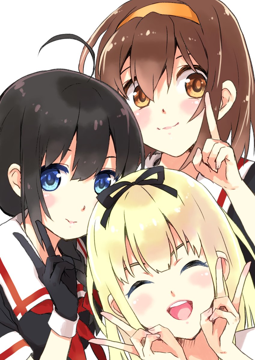 shigure (kancolle) ,shiratsuyu (kancolle) ,yuudachi (kancolle) multiple girls school uniform 3girls blonde hair serafuku brown hair black serafuku  illustration images