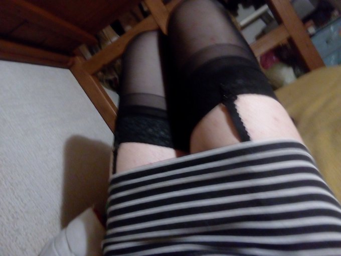 Me sent&iacute;a sexy la otra noche y aproveche para vestirme y tomarme fotos ;) https://t.co/rFyUTDLJvd