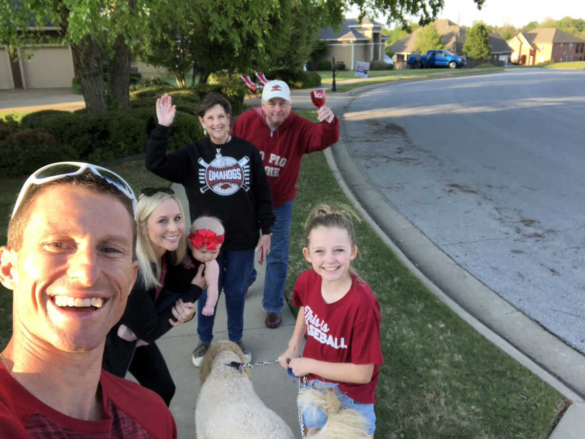 dazzlewithdebby's tweet photo. #ONEHogCall  with our neighbors and a former  @RazorbackBSB  player Scott Hode and his family! https://t.co/QeuS53PTCb