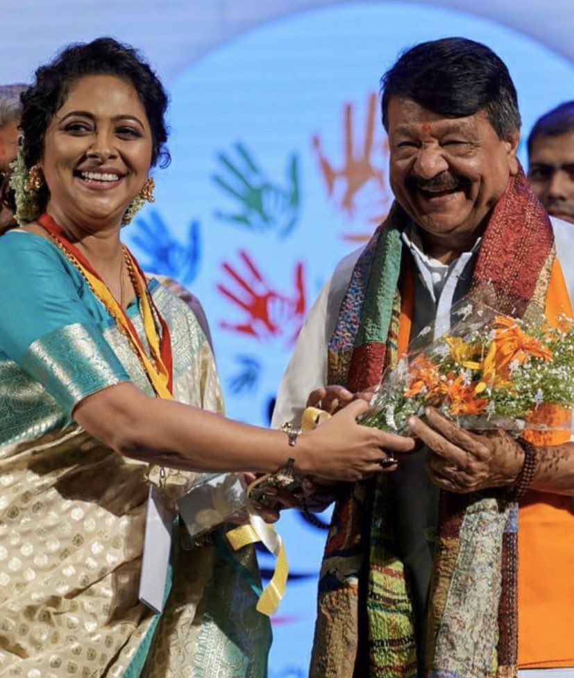 Anjana Basu (@anjanabasu3) on Twitter photo Wishing you a very happy birthday Kailash Ji! Many many happy returns of the day! Mera Pranam lijiyega ππ» <a href="/KailashOnline/">Kailash Vijayvargiya</a> Wishing you a very happy birthday Kailash Ji! Many many happy returns of the day! Mera Pranam lijiyega ππ» <a href="/KailashOnline/">Kailash Vijayvargiya</a>