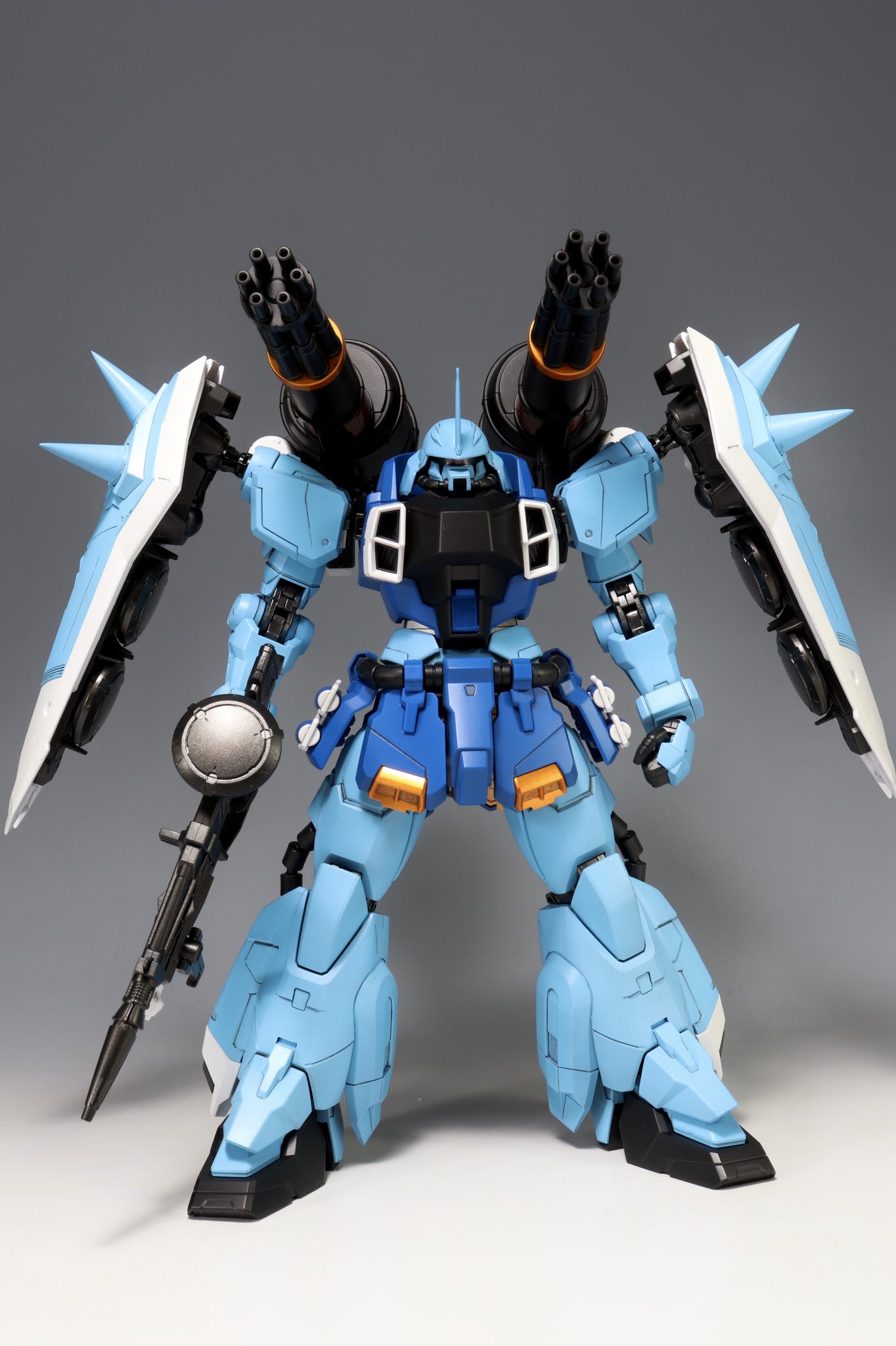 デンデロ Mg スラッシュザクファントム イザーク ジュール専用機 完成しました だいぶ自分好みの色合いに出来た 肩のスパイクは1 100から移植してます 白い部分はサファイアブルー吹いてるけど 写真だと全然分からない W デンデロ Mg スラッシュザクファントム イザーク ジュール専用機 完成しました だいぶ自分好みの色合いに出来た 肩のスパイクは1 100から移植してます 白い部分はサファイアブルー吹いてるけど 写真だと全然分からない W