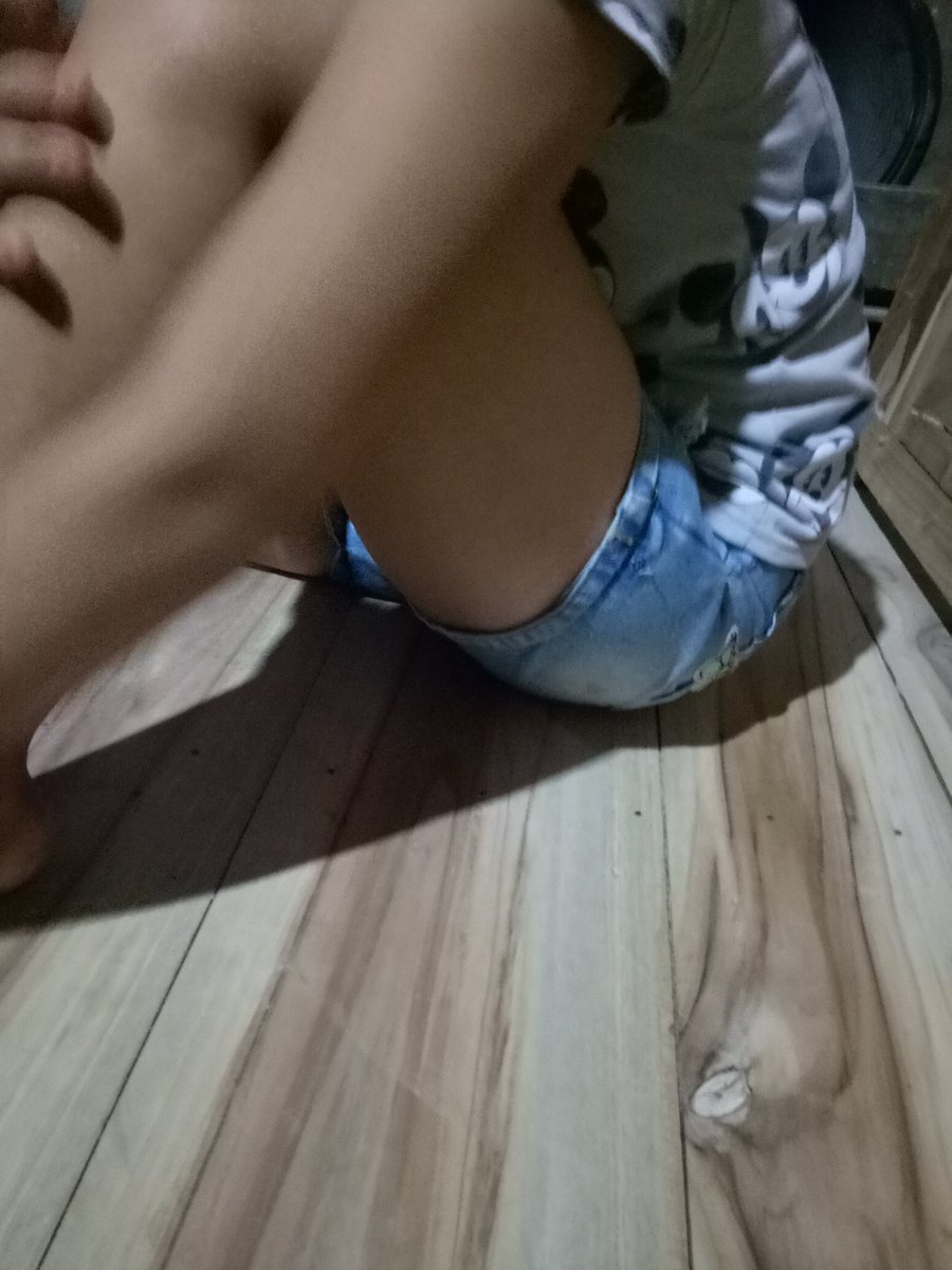 Ristiy2's tweet photo. Yuk ah vc gloh nih https://t.co/BfJ5CzXDRv