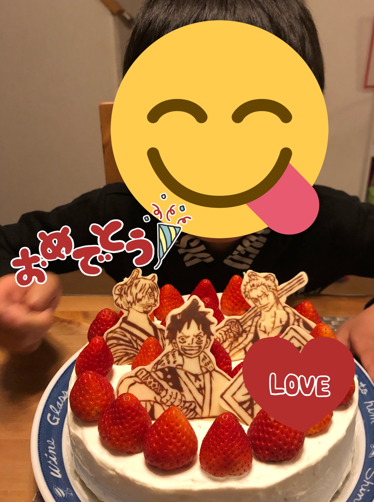 とも ３怪獣のママ Happy Birth Day 長男９歳おめでとう 喜んでくれて良かった Happy Birthday 手作りケーキ チョコプレート ワンピース T Co Pnbdee2x5u Twitter