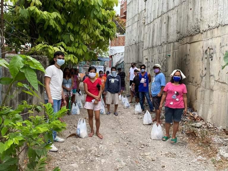 kpsg_ph's tweet photo. Relief packs have been successfully distributed by KPSG to 160 families in Barangay Tisa last April 25!
#endcovid19 #KayodParaSaGalisod https://t.co/Y7giUK8Ehh
