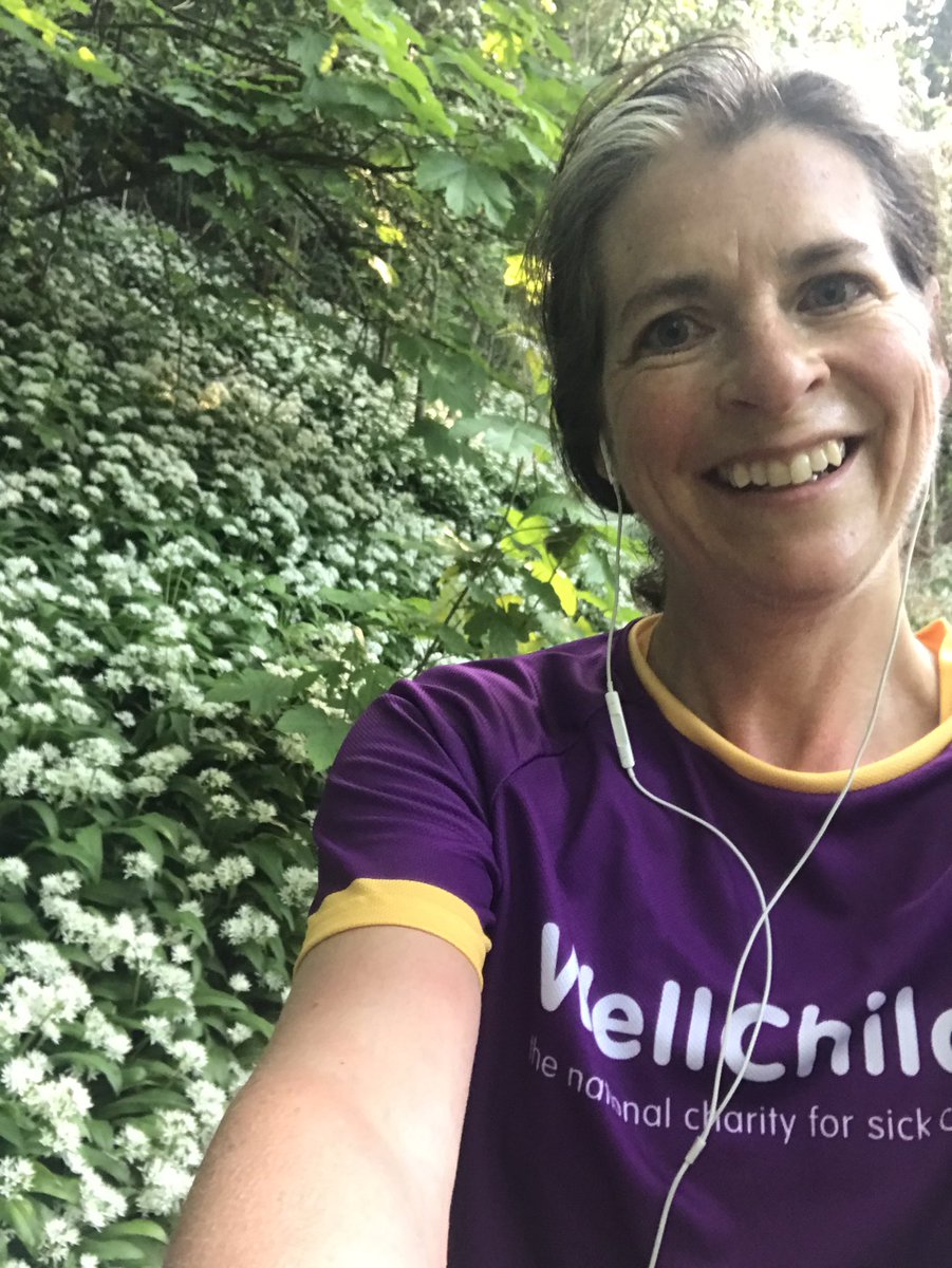 LucillaMacgreg1's tweet photo. Instead of running the London Marathon today as planned, I’ve completed a 10k for WellChild in Bristol. #runforholly #wearpinkforhol #TeamWellChild. See you in October, London. https://t.co/xwzto5nBQH