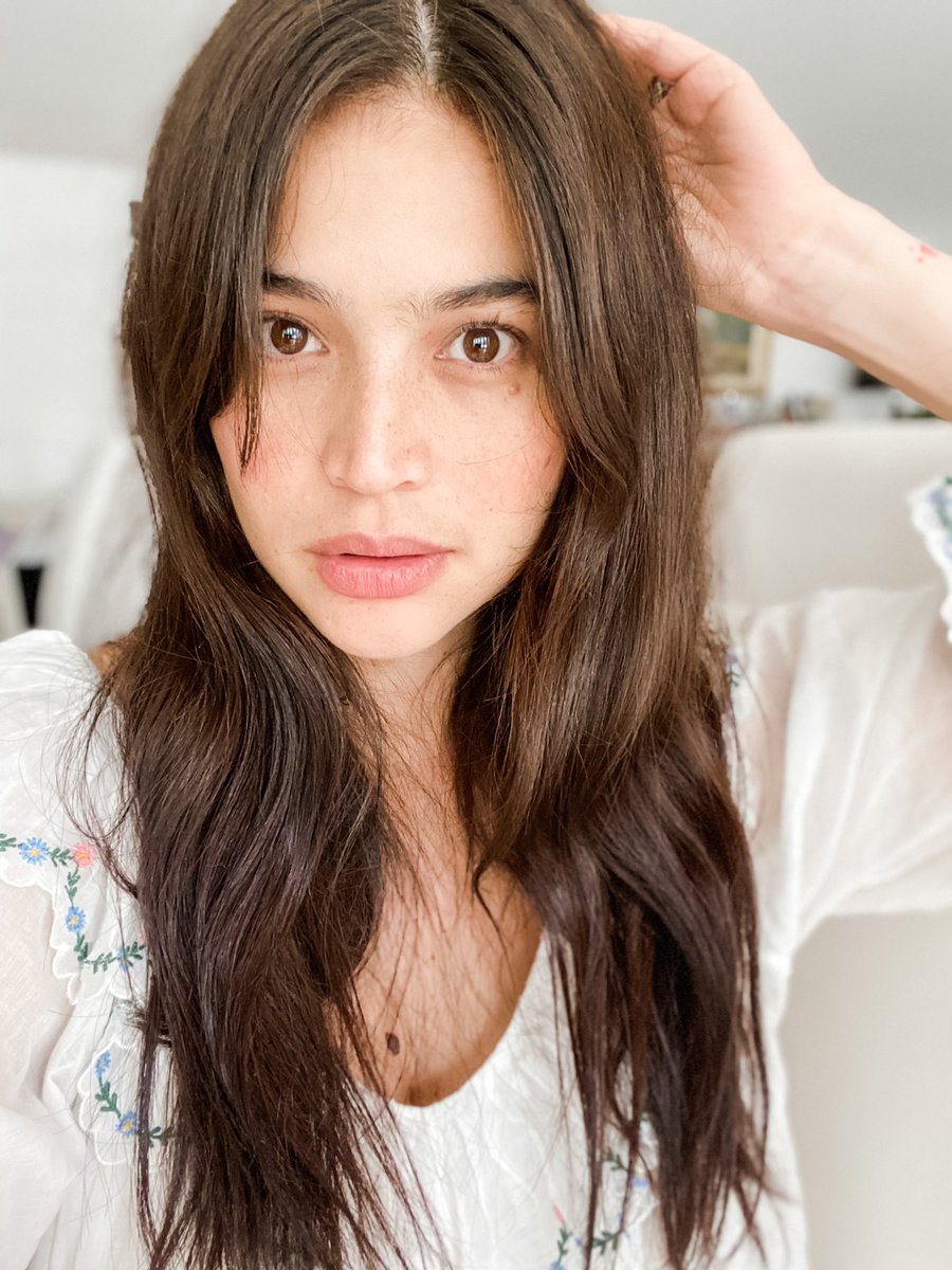 Kawaii hair goals: Anne Curtis with rainbow-colored extensions | Coconuts