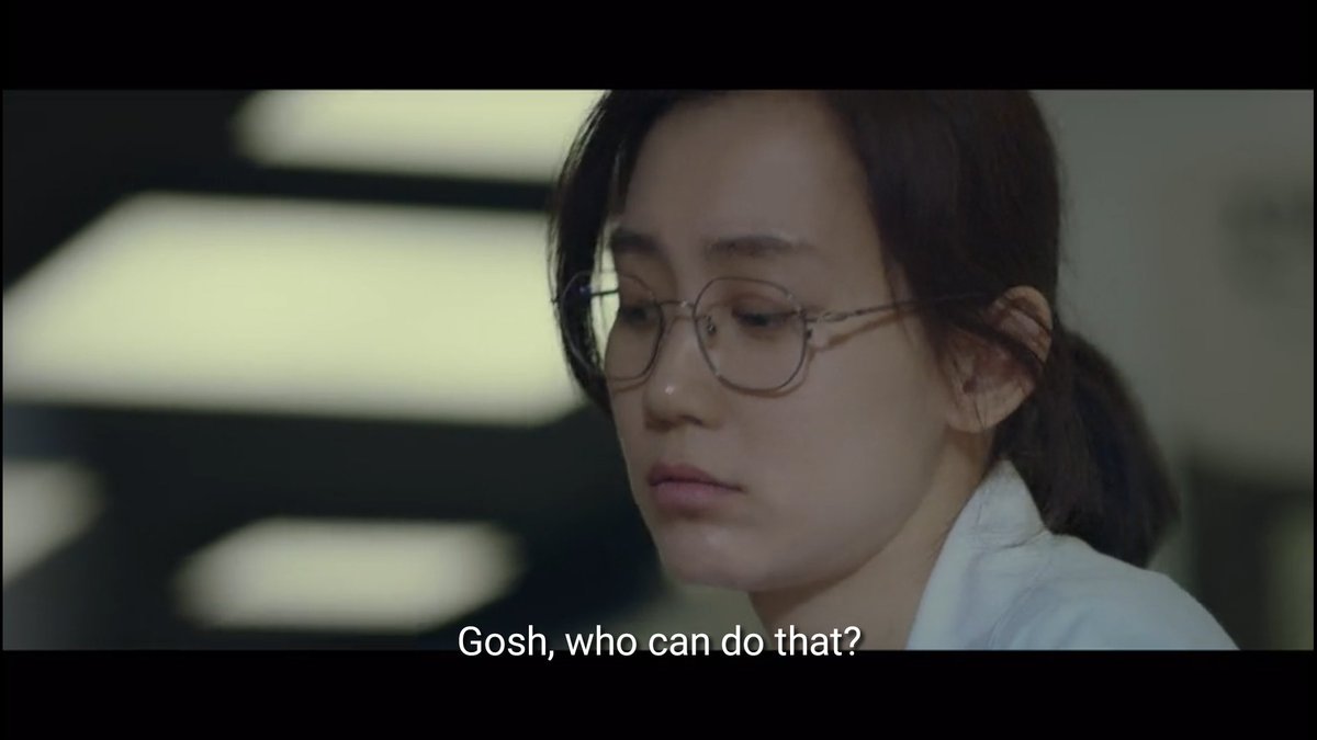 Gyeoul need to beat God for Jeongwon to work out. Btw, the squad are working in Yulje for 6 months now. So you can see the progress of the residents relationship with their professors. #HospitalPlaylist