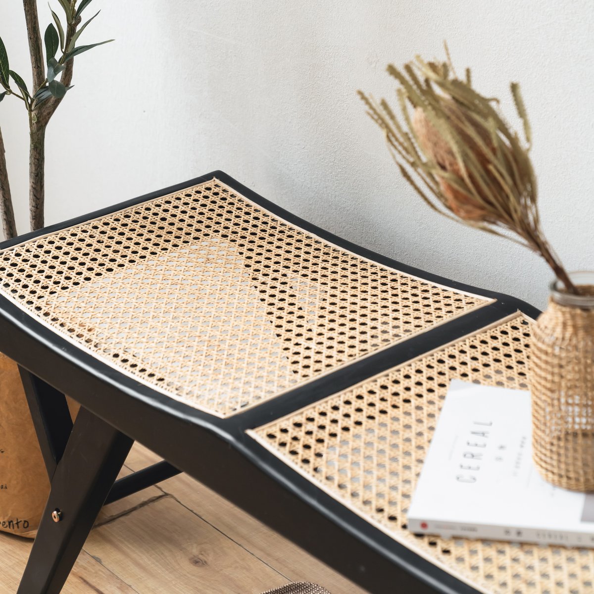 FZHomechoice's tweet photo. Who do you want to sit in this chair with?#chair #bench #benches #home #HomeDecor #homedecorideas https://t.co/4GlUSWZRsT