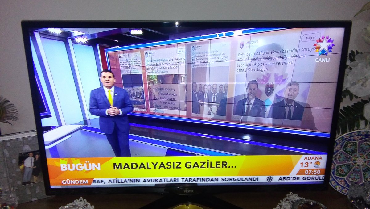 #FatihPortakal @FOXhaber <a href="/ShowTV/">Show TV</a> <a href="/ATV/">ATV</a> <a href="/tv8/">tv8</a> <a href="/Haberturk/">Habertürk</a> <a href="/star/">STAR</a> <a href="/cnnturk/">CNN TÜRK</a> <a href="/ntv/">NTV</a> 19 000 malul sayılmayan gazi yaralı 🤕 sakat zehirlenerek vücudunda demir vs gibi şeyle yaşarken ölüyor sizler bunlara seyirci kalıp hiçbir şey olmamış gibi haber yapmaya devam ediyorsunuz buyurun