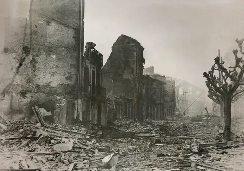 Gernika was bombed on the 26th of April 1937 by the Luftwaffe's Condor Legion, allied to General Franco's rebels. The bombing lasted for between 2 to 3 hours. It allowed the Nazi air force to practise their total warfare. Around 85% of buildings of the town were destroyed.