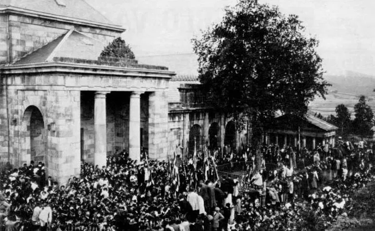 Similarly, Gernika is a sacred site for the Basques, particularly owing to the oak tree of Gernika, under which Spanish monarchs would swear allegiance to the Basque rights and Basque Presidents swore their oaths of duty.