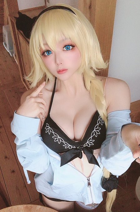 Twitterのコスプレ画像32
