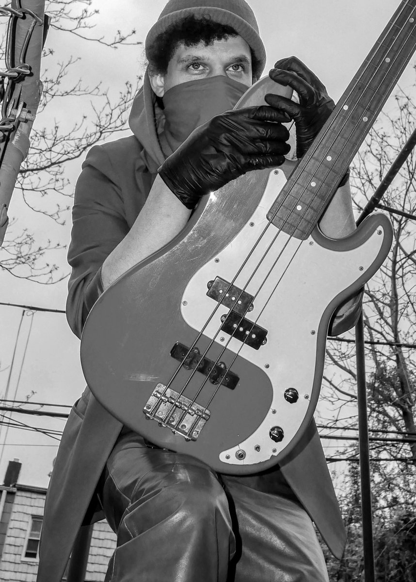 Good Looking tweet media